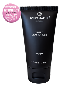 DAY LIGHT TINTED MOISTURISER